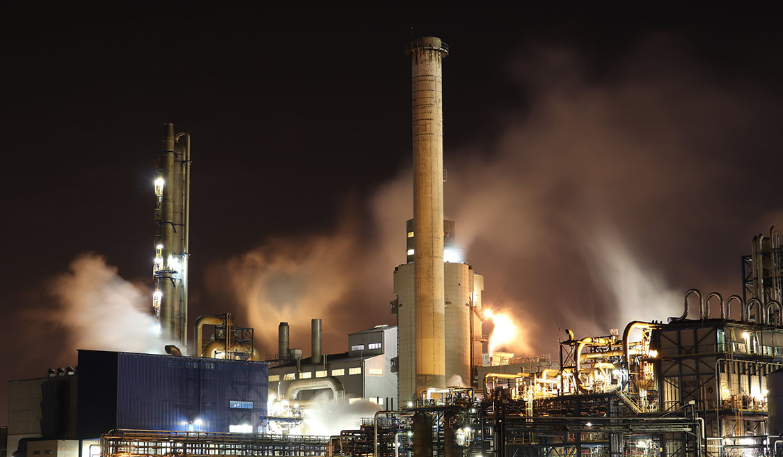 How did Saudi Arabia start to produce oil?