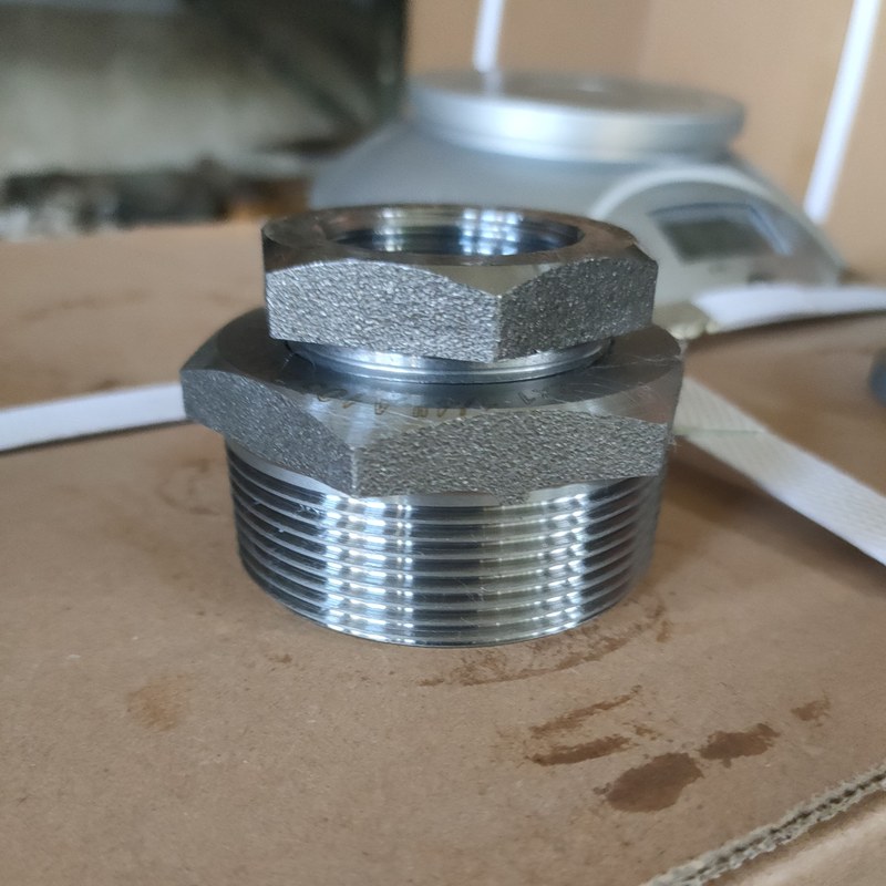 forged steel fitting