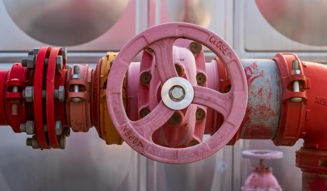 How to Connect Valves with Pipes?