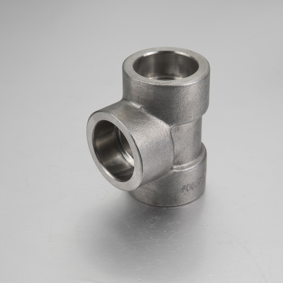 Forged Steel ASTM A182/A105 Equal Tee Socket Weld End Fitting