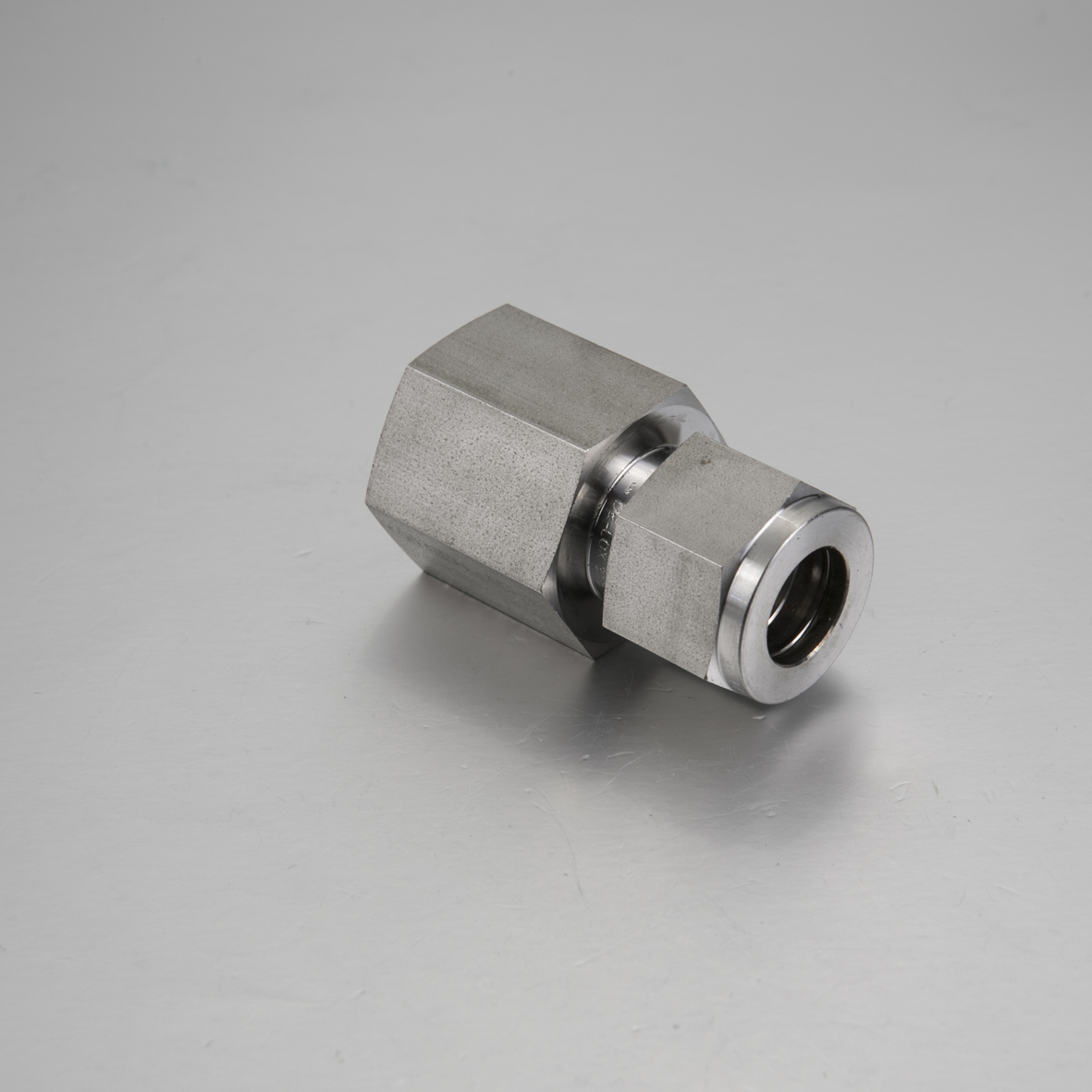 Instrument Female Connector Tube Fitting